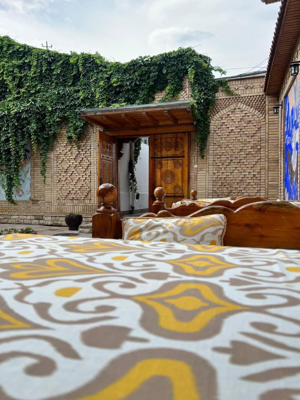 Hotel Caravan Serail Samarkand Exterior photo