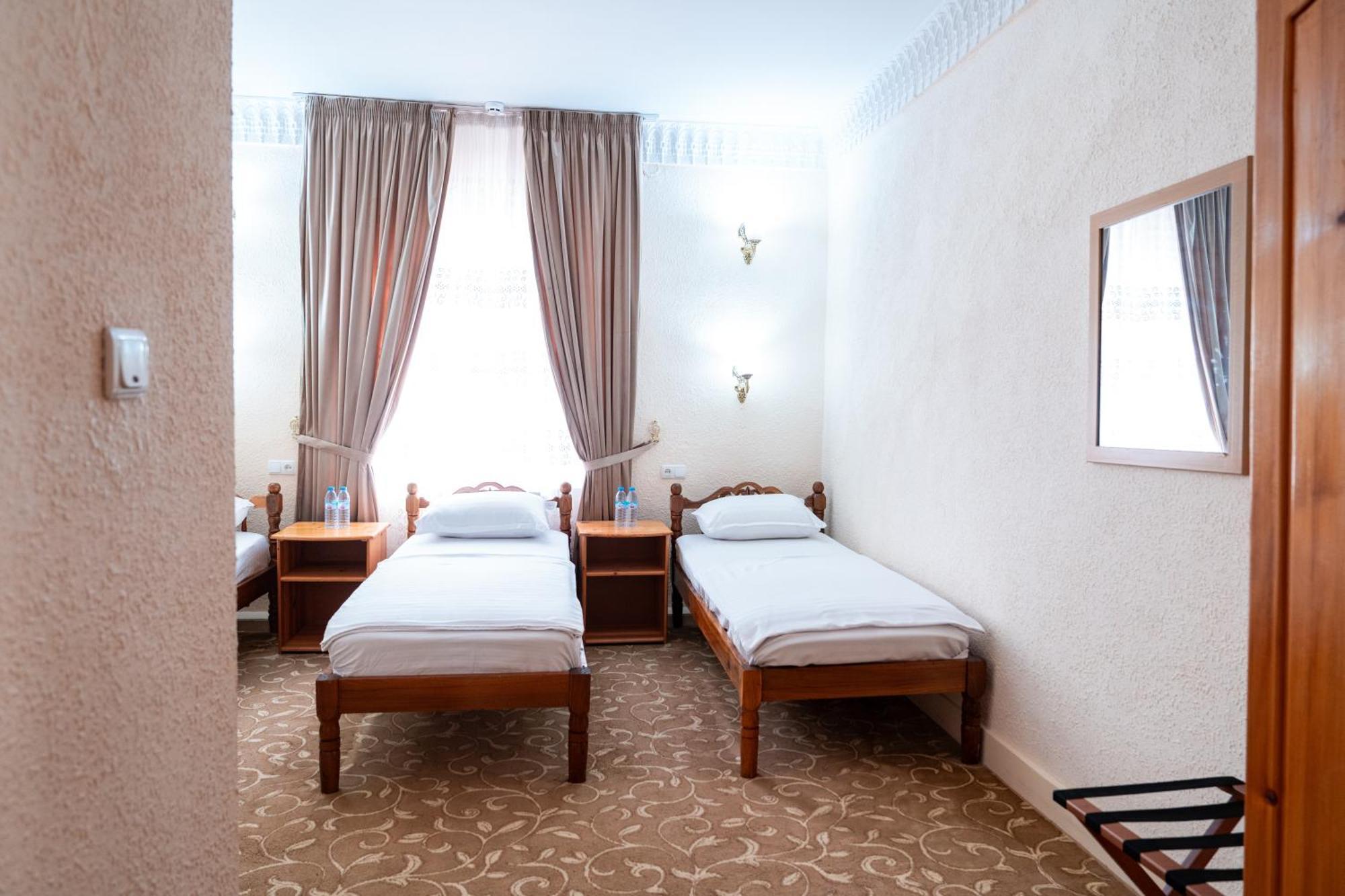 Hotel Caravan Serail Samarkand Exterior photo
