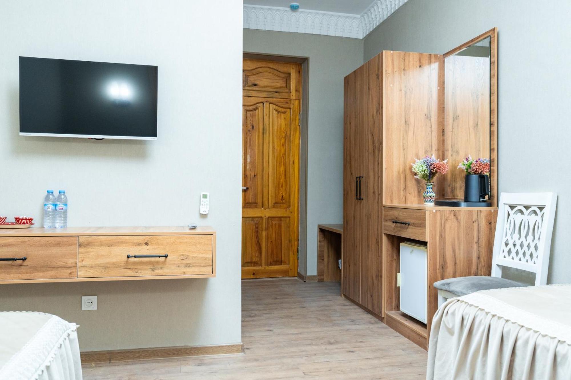 Hotel Caravan Serail Samarkand Exterior photo