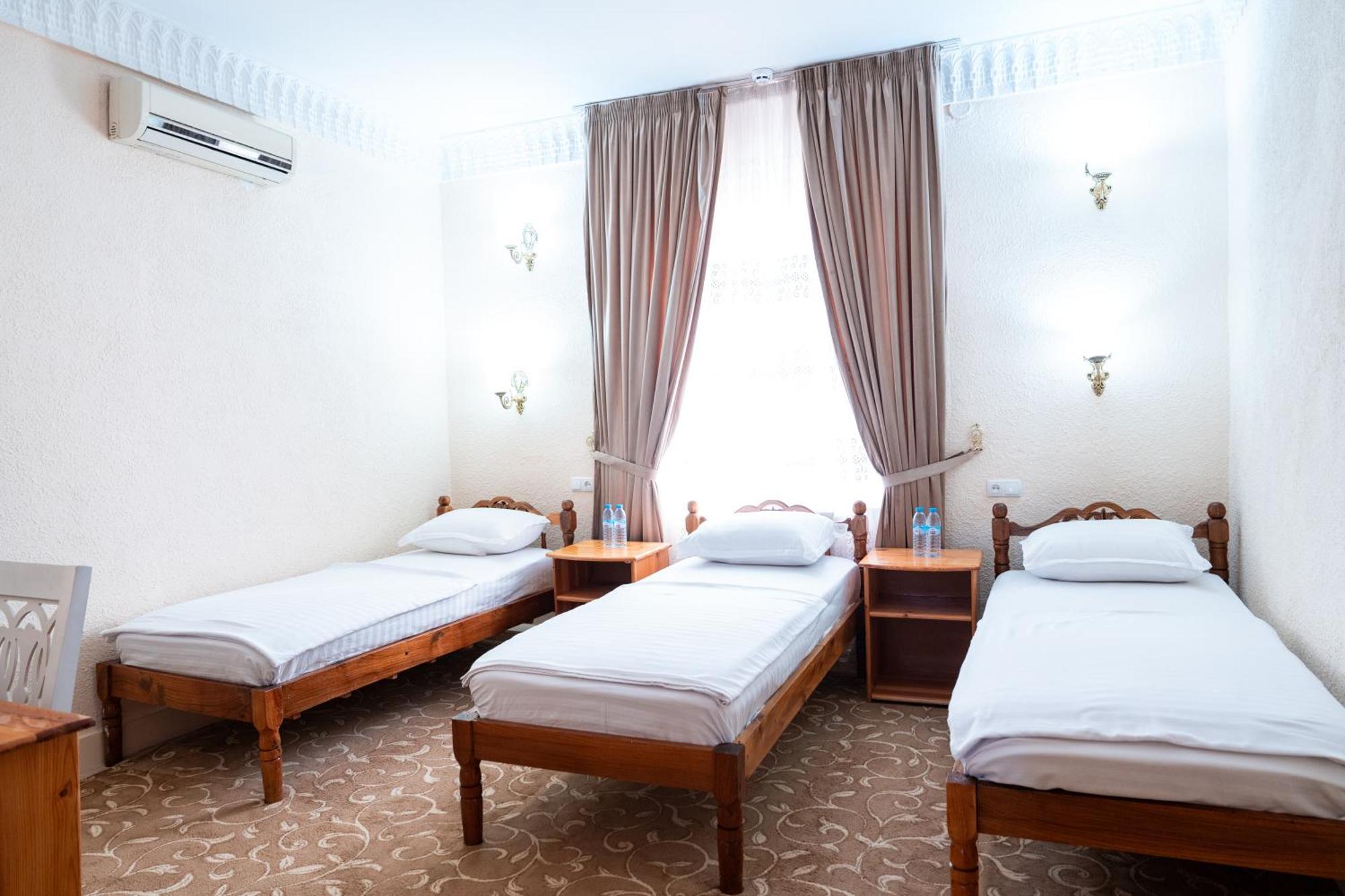 Hotel Caravan Serail Samarkand Exterior photo