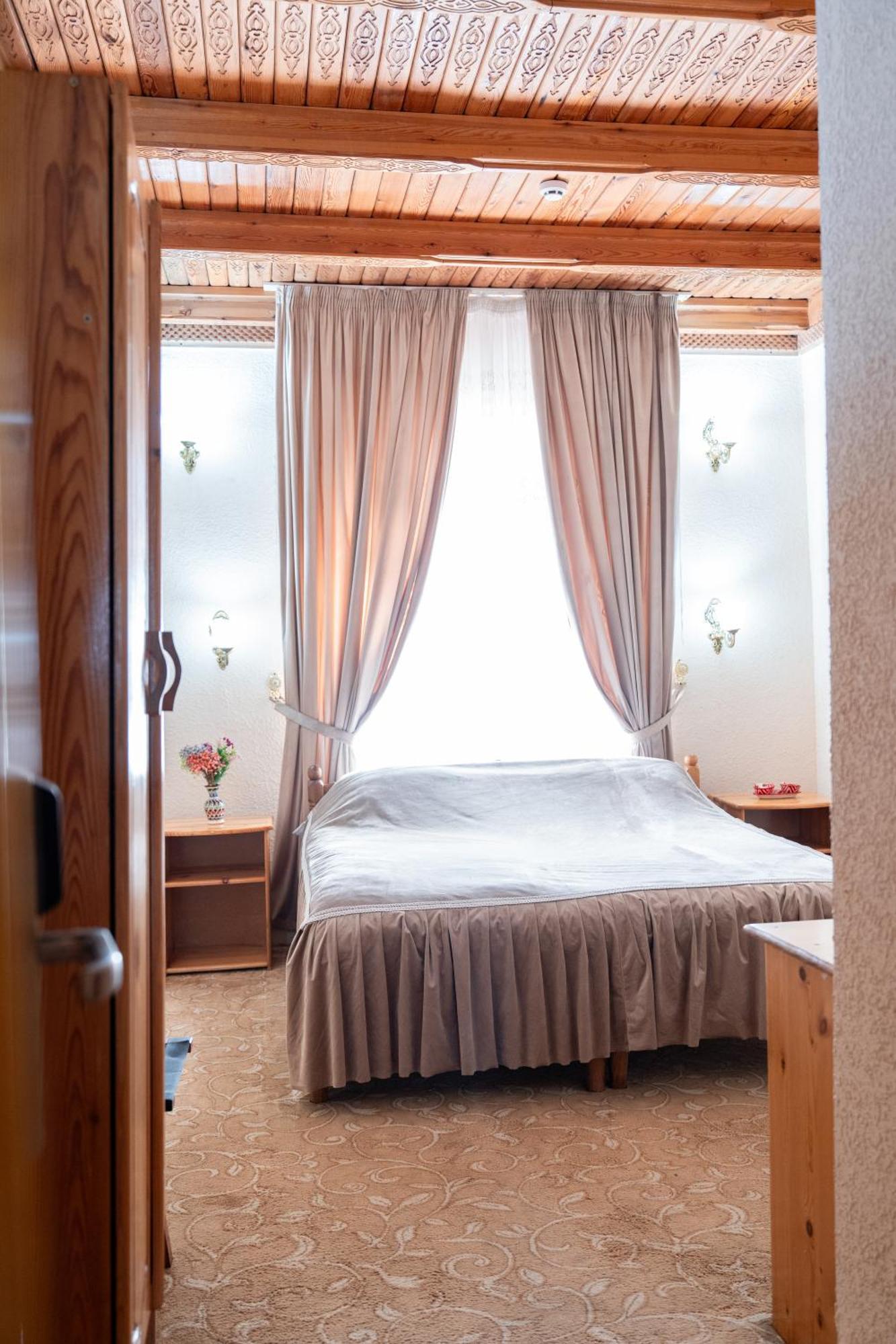 Hotel Caravan Serail Samarkand Exterior photo